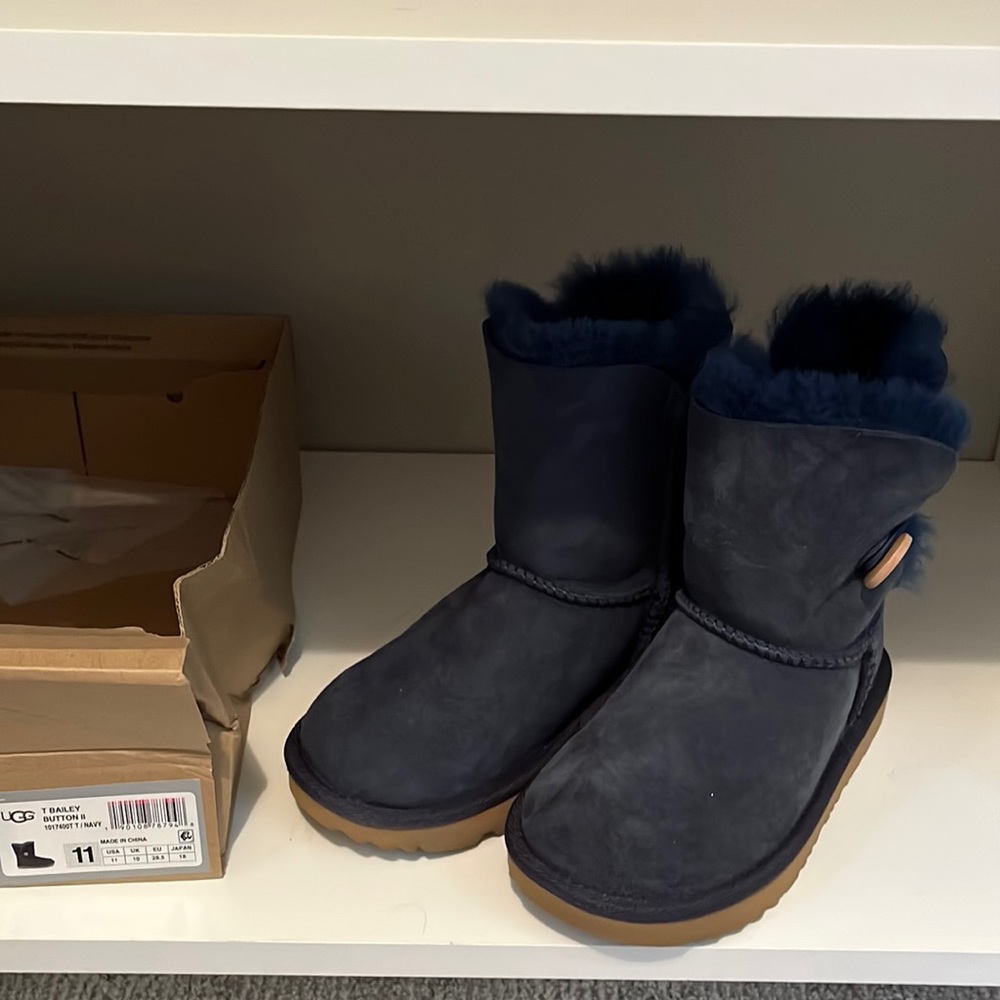 Toddler Girls Ugg Bailey Button - Navy Blue size 11